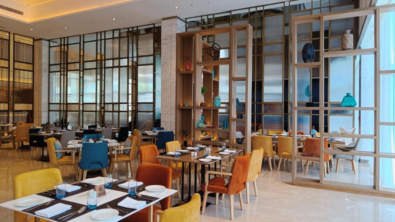 Holiday Inn Lucknow Airport By Ihg Экстерьер фото