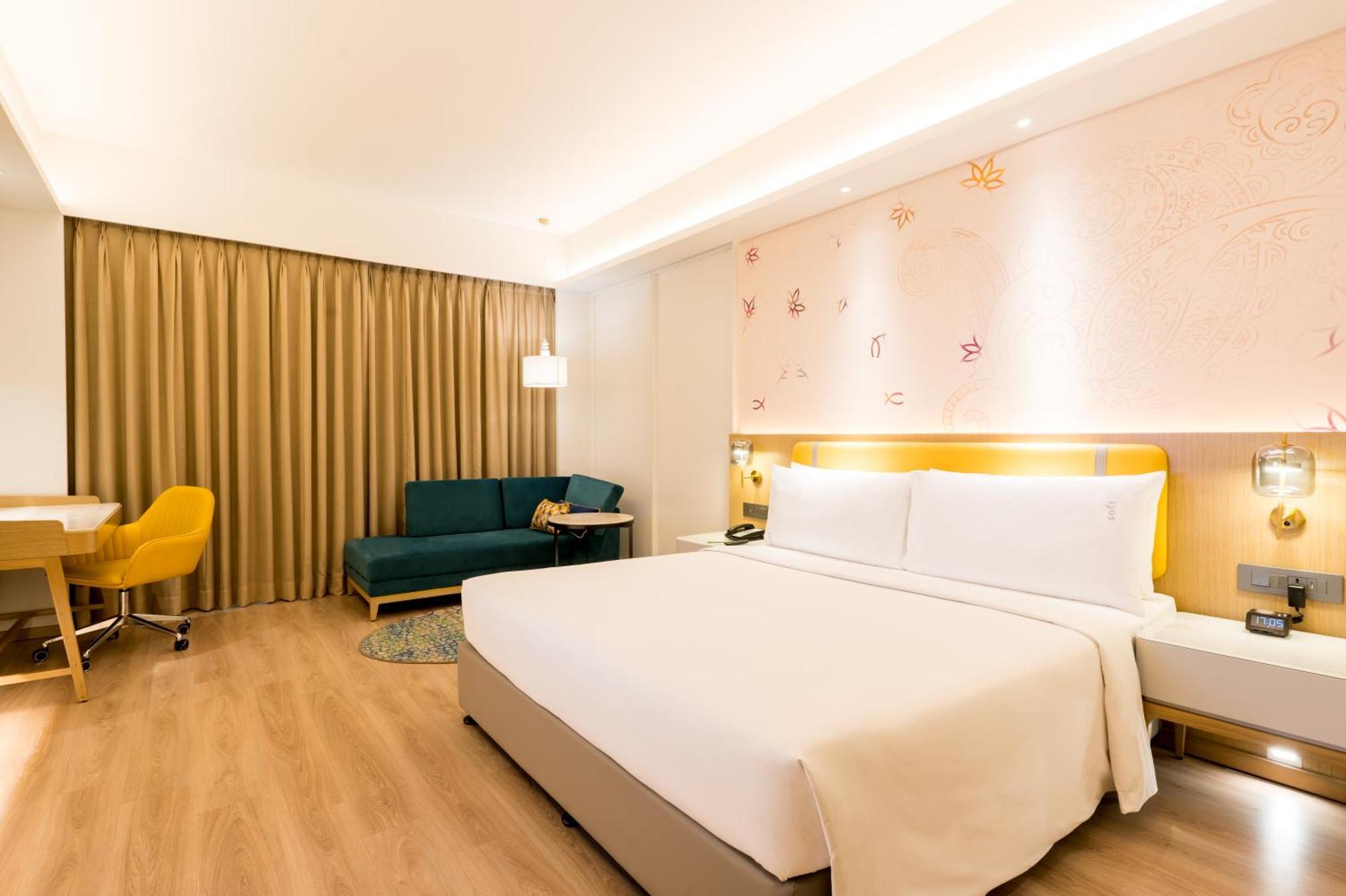 Holiday Inn Lucknow Airport By Ihg Экстерьер фото