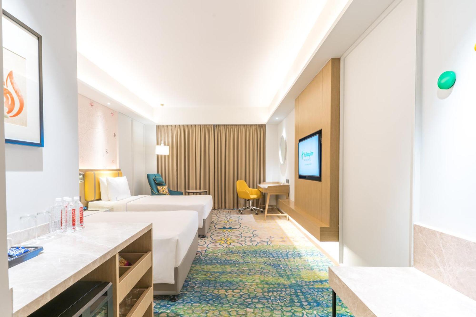 Holiday Inn Lucknow Airport By Ihg Экстерьер фото